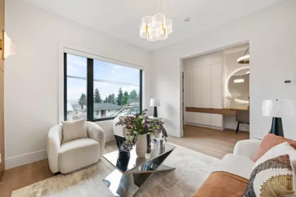 Breakfast Nook Photo of 1 6107 PATRICK STREET, Burnaby BC V5J 3B8