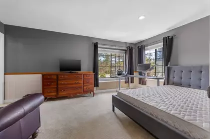 Basement Recreation Room Photo of 14888 20a Avenue, Surrey, BC