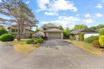 14888 20a Avenue, Surrey, BC, Surrey — Single Family Residence for sale