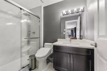 Laundry Room Photo of 14888 20a Avenue, Surrey, BC