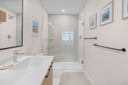 Basement Recreation Room Photo of 211 33920 Best Avenue, Mission, BC
