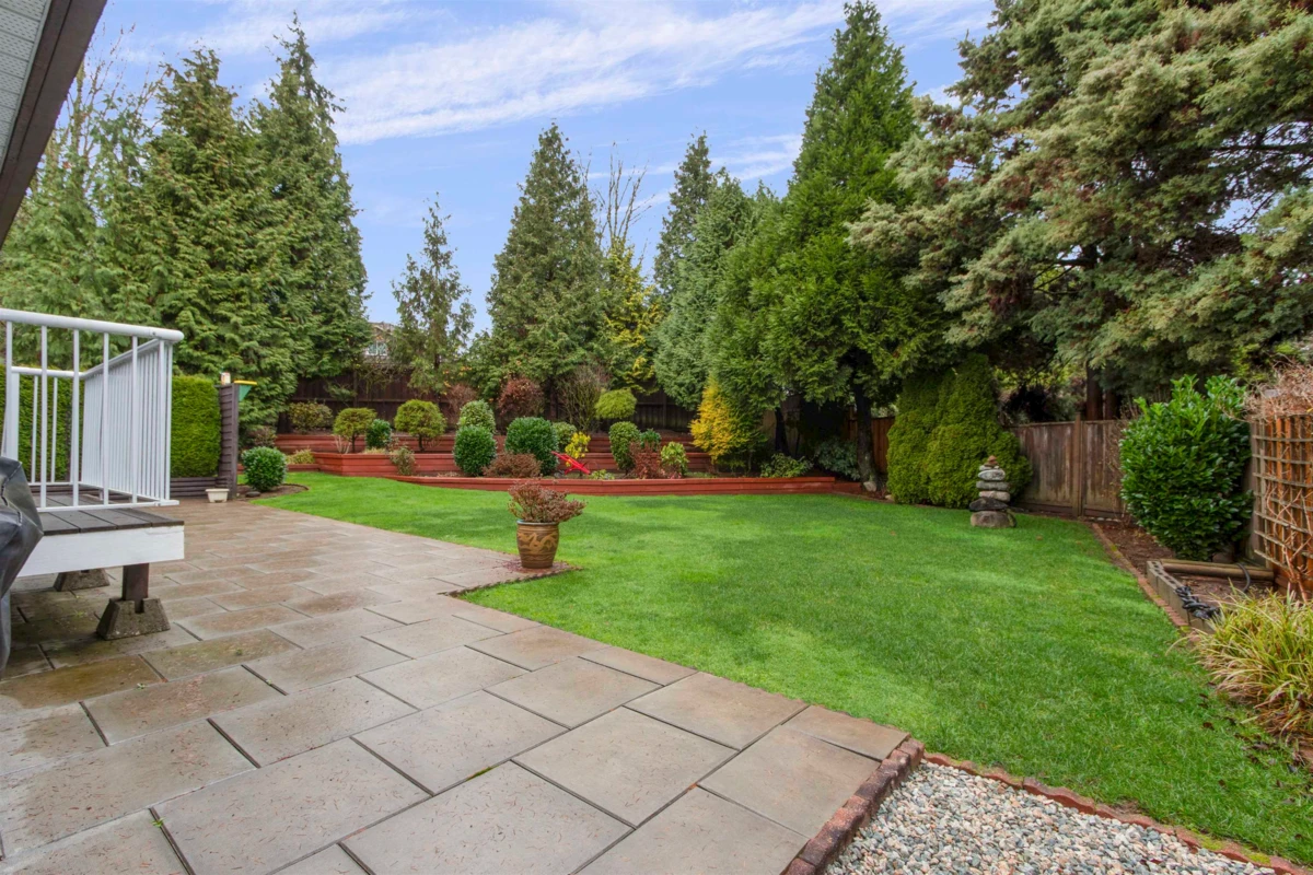 Family Room Photo of 5917 Kildare Place, Surrey, BC