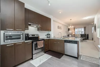 9 14838 61 Avenue, Surrey, BC, Surrey — Townhouse for sale