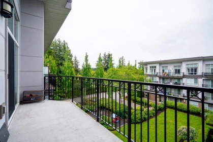 Entry Foyer Photo of 419 12039 64 Avenue, Surrey, BC