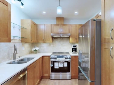 409 15621 Marine Drive, White Rock, BC, White Rock — Apartment/Condo for sale