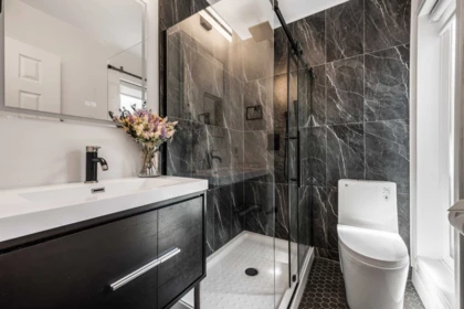 Laundry Room Photo of 45617 Worthington Place, Chilliwack, BC