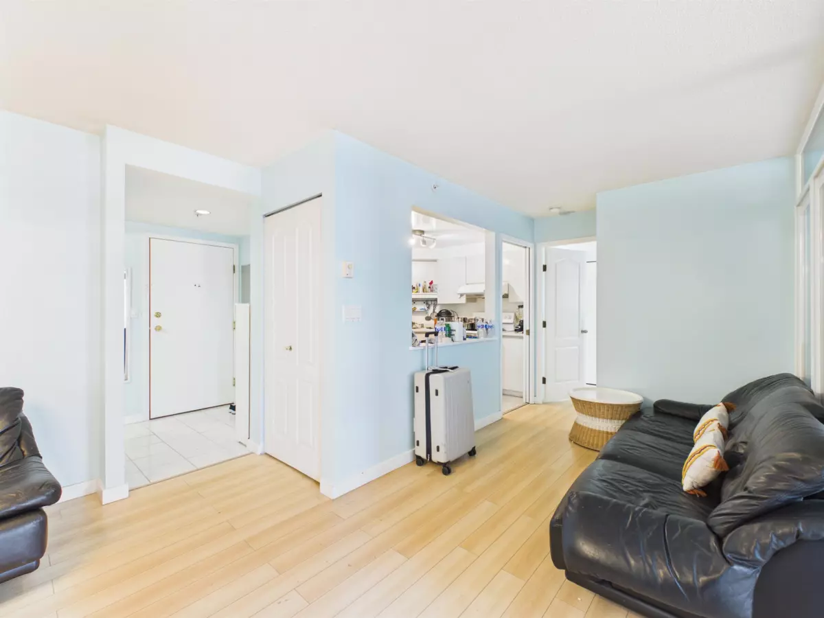 Dining Area Photo of 602 7995 Westminster Highway, Richmond, BC