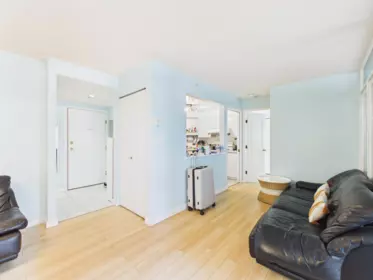 602 7995 Westminster Highway, Richmond, BC, Richmond — Apartment/Condo for sale