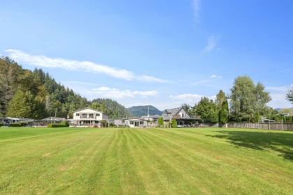 Hot Tub / Spa Photo of 35042 Sward Road, Mission, BC