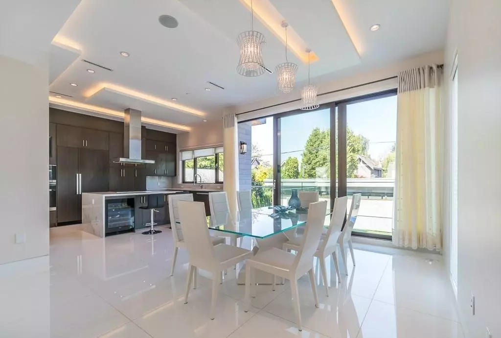 Dining Area Photo of 3011 W 27th Avenue, Vancouver, BC