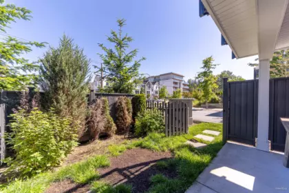 Backyard Photo of 153 20180 84 Avenue, Langley, BC