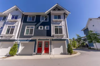 153 20180 84 Avenue, Langley, BC, Langley — Townhouse for sale