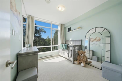 Walk-In Closet Photo of 802 2789 Shaughnessy Street, Port Coquitlam, BC