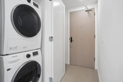Mudroom Photo of 608 8415 Granville Street, Vancouver, BC