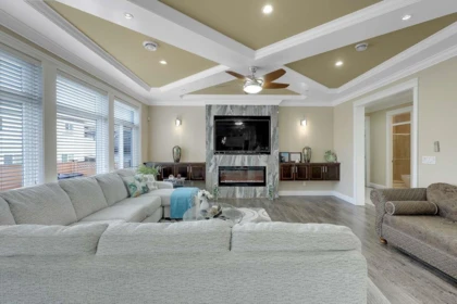 Swimming Pool Photo of 12853 63a Avenue, Surrey, BC