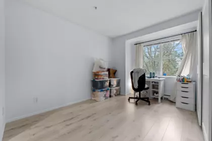 Breakfast Nook Photo of 7336 Salisbury Avenue, Burnaby, BC