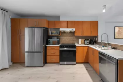 Kitchen Photo of 7336 Salisbury Avenue, Burnaby, BC