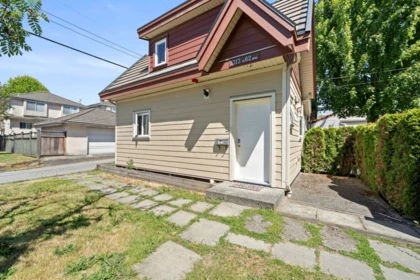 Staircase Photo of 7789 Hudson Street, Vancouver, BC