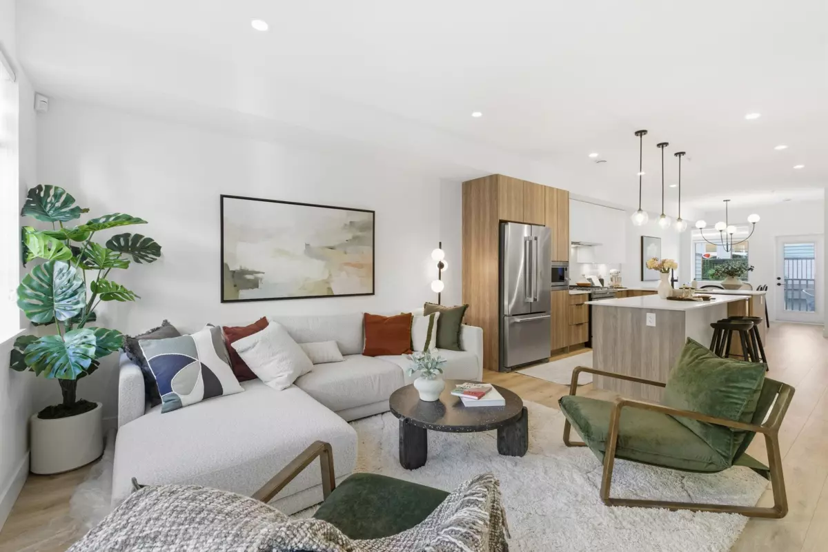 Living Room Photo of 52 8430 Nottman Street, Mission, BC