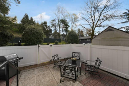 Front Yard Photo of 25 315 Schoolhouse Street, Coquitlam, BC