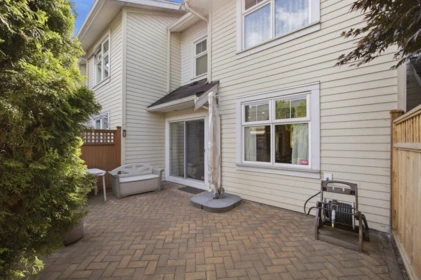 Guest Bathroom Photo of 225 Salter Street, New Westminster, BC