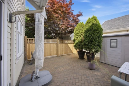 Powder Room Photo of 225 Salter Street, New Westminster, BC