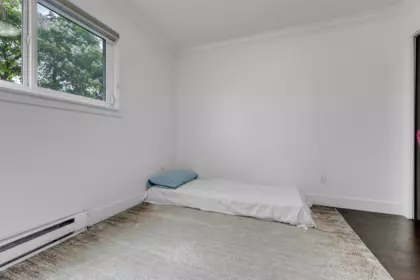 Basement Recreation Room Photo of 13232 82 Avenue, Surrey, BC