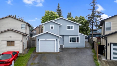 13232 82 Avenue, Surrey, BC, Surrey — Single Family Residence for sale