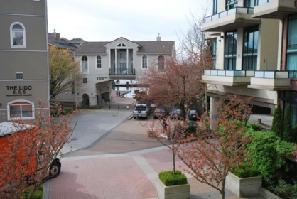 Front Yard Photo of 229 10 Renaissance Square, New Westminster, BC