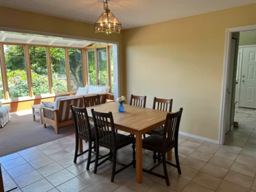 Breakfast Nook Photo of 5287 57 Street, Delta, BC