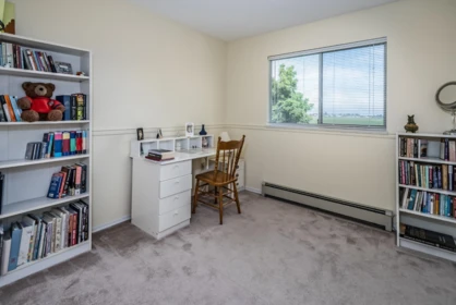 Guest Bathroom Photo of 5287 57 Street, Delta, BC