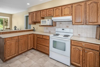 Pantry Photo of 5287 57 Street, Delta, BC