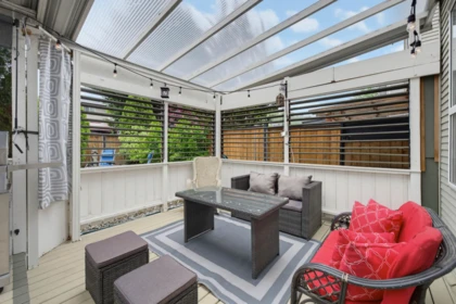 Swimming Pool Photo of 24383 101a Avenue, Maple Ridge, BC