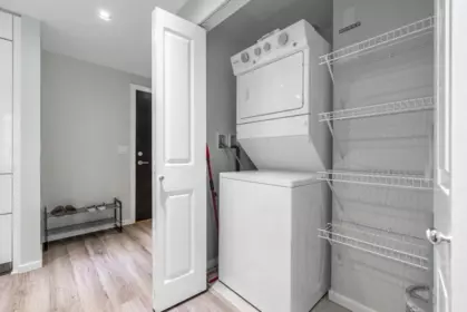 Guest Bathroom Photo of 1608 6638 Dunblane Avenue, Burnaby, BC
