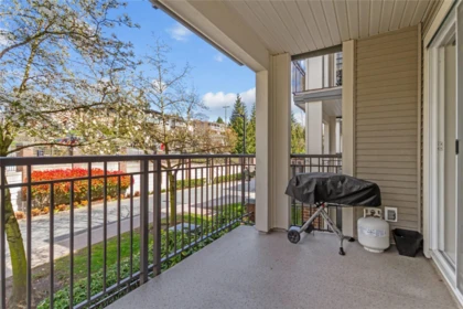 204 4728 Brentwood Drive, Burnaby, BC, Burnaby — Apartment/Condo for sale