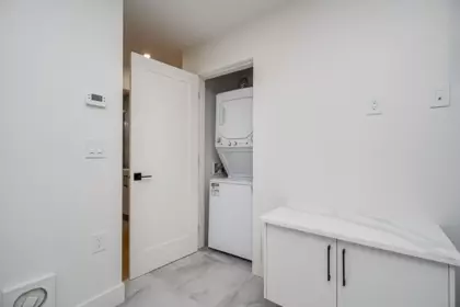 Hallway Photo of 7745 115a Street, Delta, BC