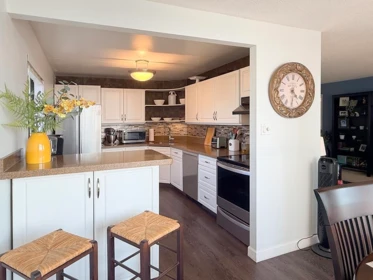 Breakfast Nook Photo of 1004 6651 Minoru Boulevard, Richmond, BC