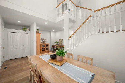 Breakfast Nook Photo of 10091 243rd Street, Maple Ridge, BC