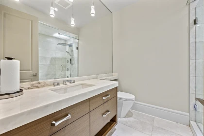 Hot Tub / Spa Photo of 6886 Angus Drive, Vancouver, BC