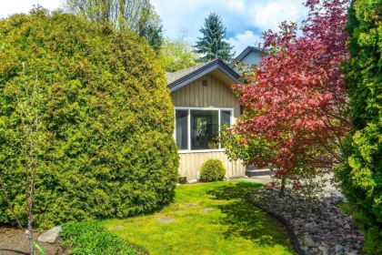 15669 20 Avenue, Surrey, BC, Surrey — Half Duplex for sale