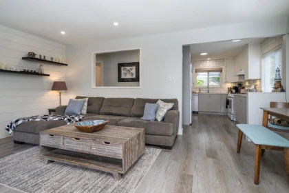 15669 20 Avenue, Surrey, BC, Surrey — Half Duplex for sale