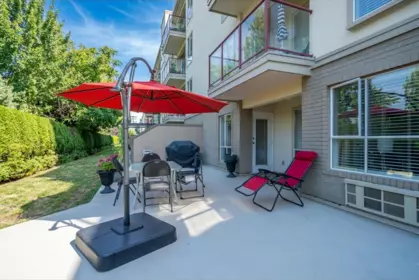 Front Yard Photo of 106 2626 Countess Street, Abbotsford, BC