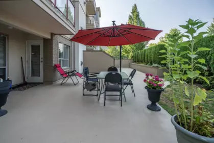 Hallway Photo of 106 2626 Countess Street, Abbotsford, BC
