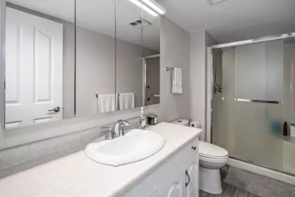 Mudroom Photo of 106 2626 Countess Street, Abbotsford, BC