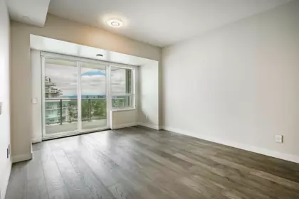 Bedroom 3 Photo of 1006 15165 Thrift Avenue, White Rock, BC