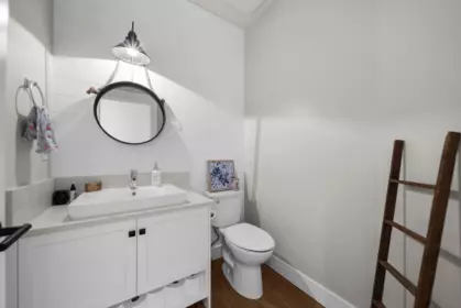 Mudroom Photo of 43414 Creekside Circle, Lindell Beach, BC