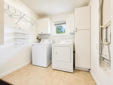 Kitchen Photo of 910 Robinson Street, Coquitlam, BC