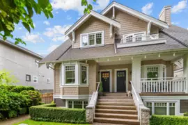 2416 W 8th Avenue, Vancouver, BC