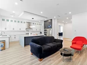 Kitchen Photo of 17030 79a Avenue, Surrey, BC