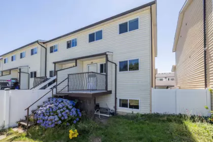 Aerial View of 50 27272 32 Avenue, Langley, BC